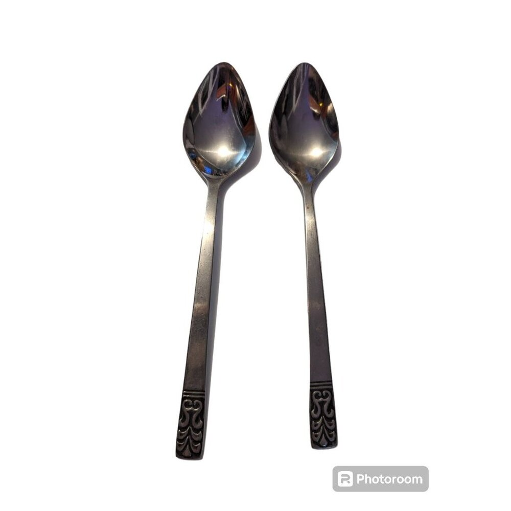 VTG CARLYLE Hong Kong stainless cameo pattern lot 2 teaspoons replacement‎